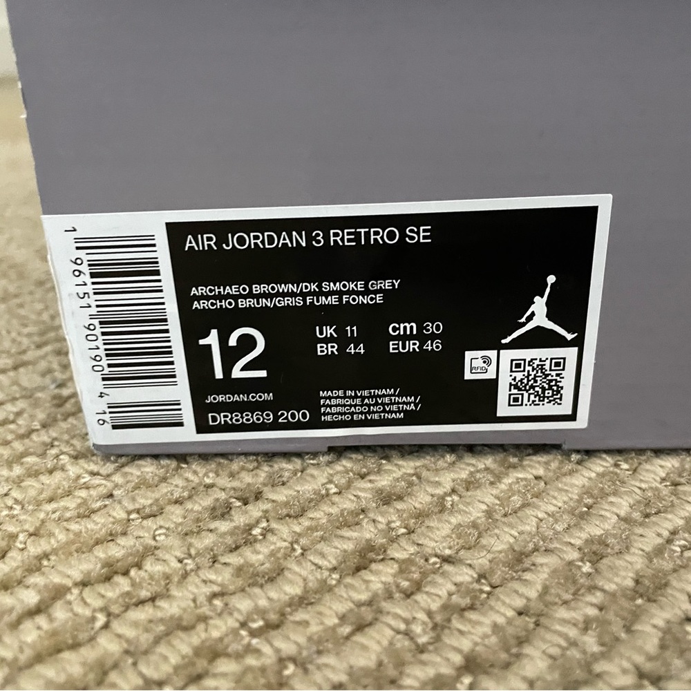 Jordan 3 - Picture 7 of 7